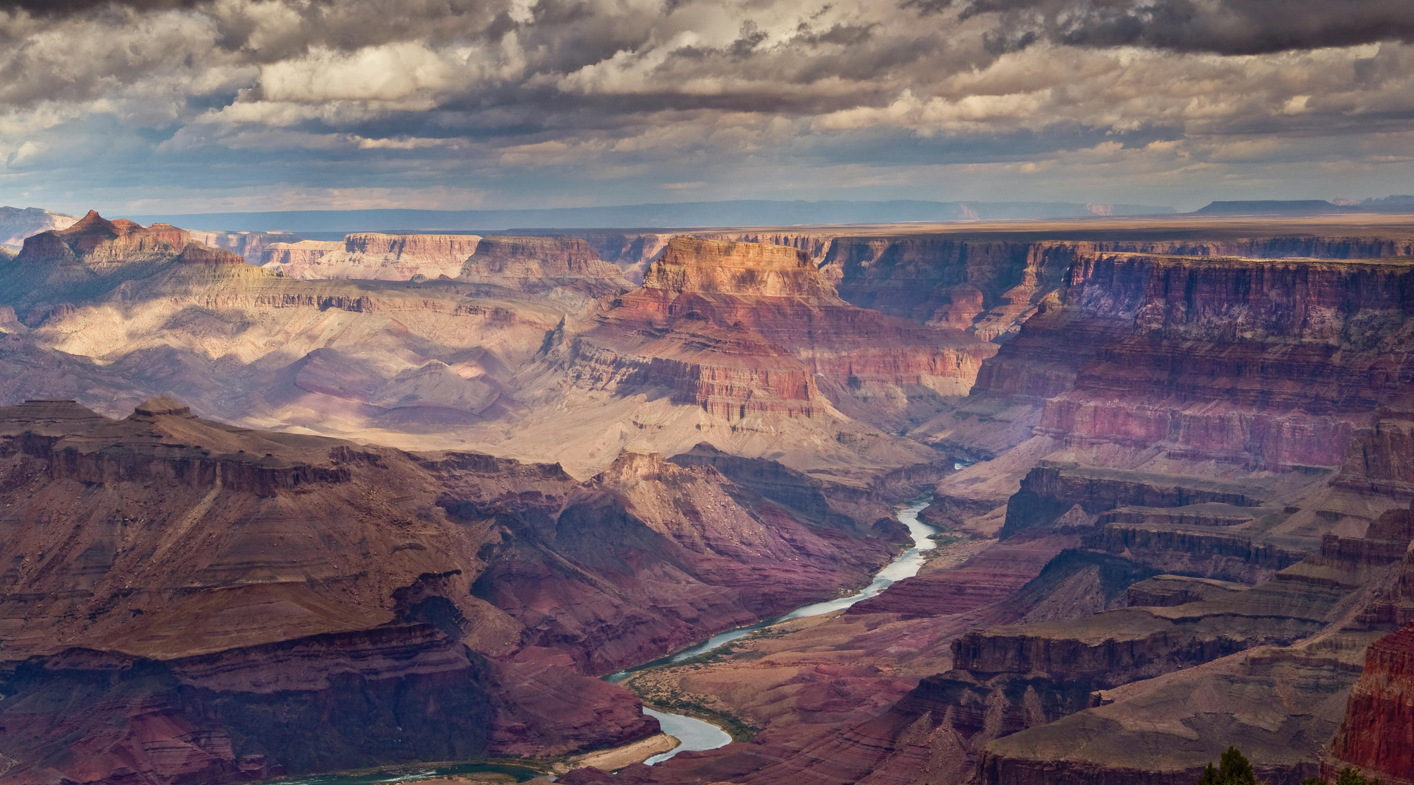 mgm-grand-amenities-tours-grand-canyon-west-rim